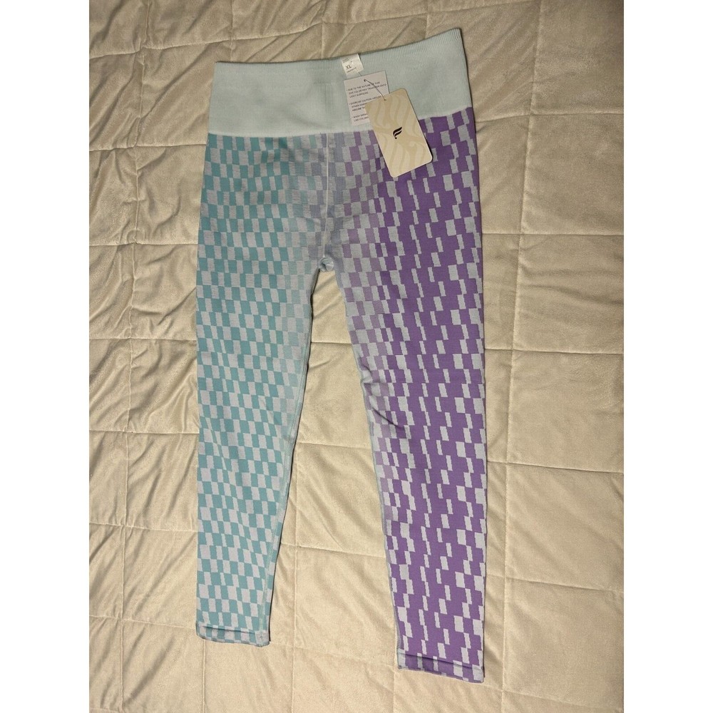 NWT Fabletics High-Waisted Seamless Checkered 7/8 Legging Size XL Print Pattern